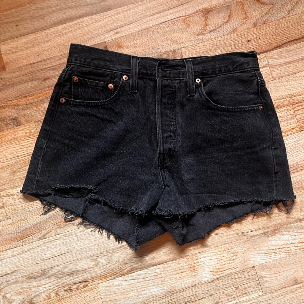 Levi's 501 Black High-Waist Frayed Denim Shorts